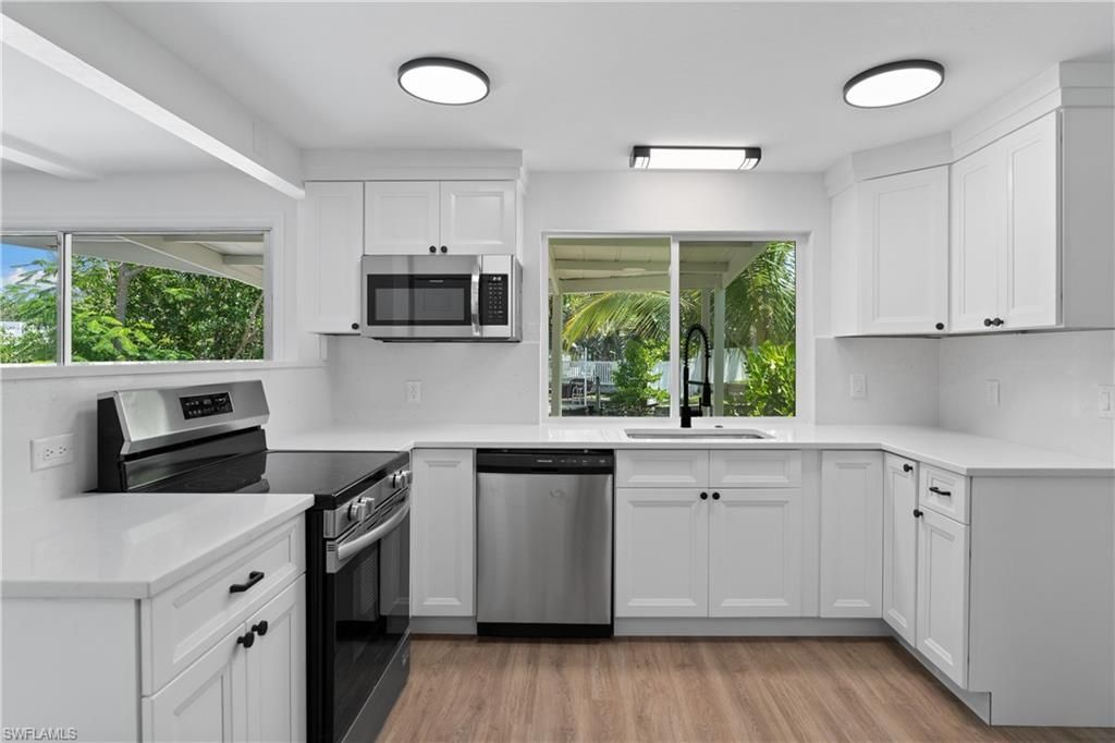 66 River Ct , Naples, FL 34110 Photo