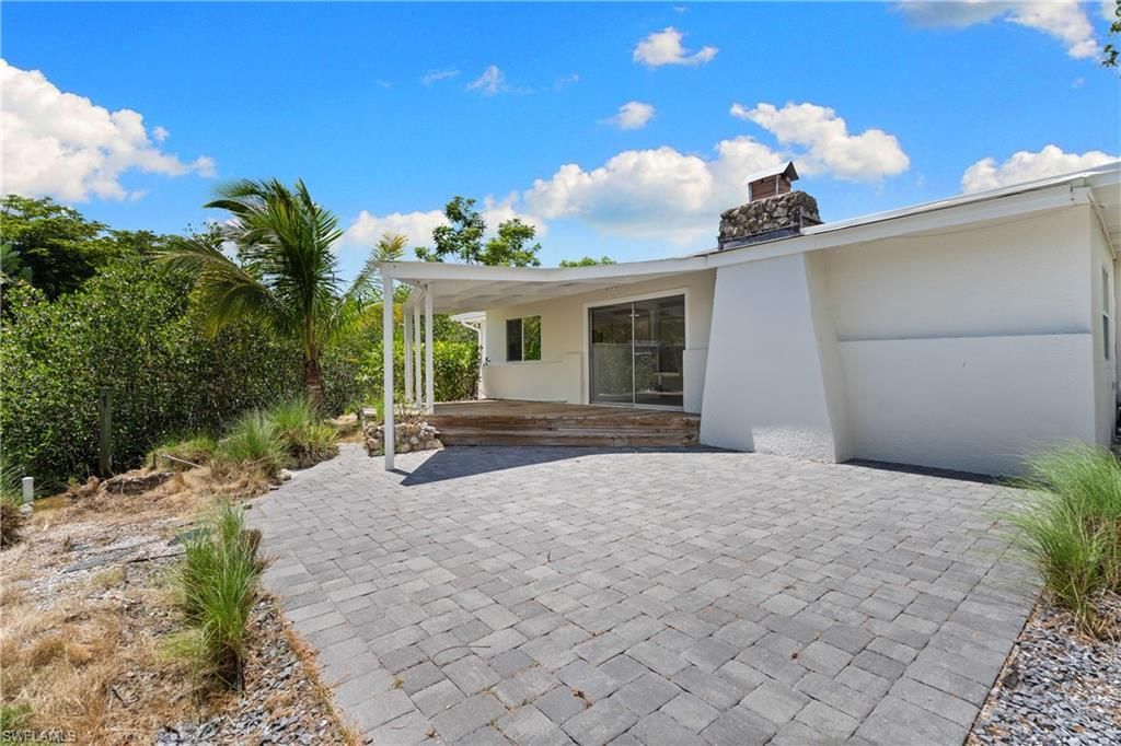66 River Ct , Naples, FL 34110 Photo