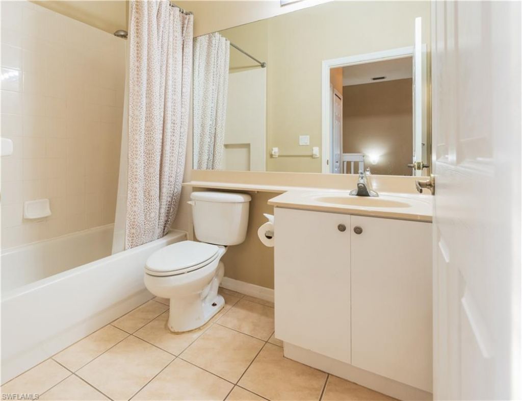 14751 Pinnacle Pl , Unit 343, Naples, FL 34119 Photo