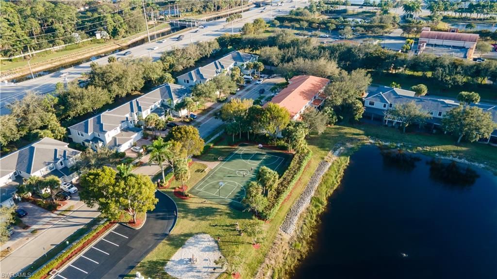 14751 Pinnacle Pl , Unit 343, Naples, FL 34119 Photo