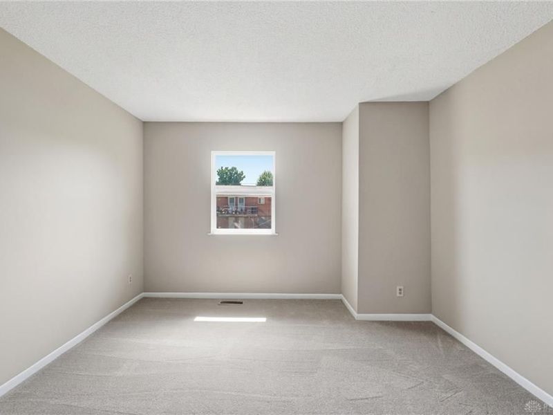 128 High Ridge Court, Franklin, OH 45005 Photo 34