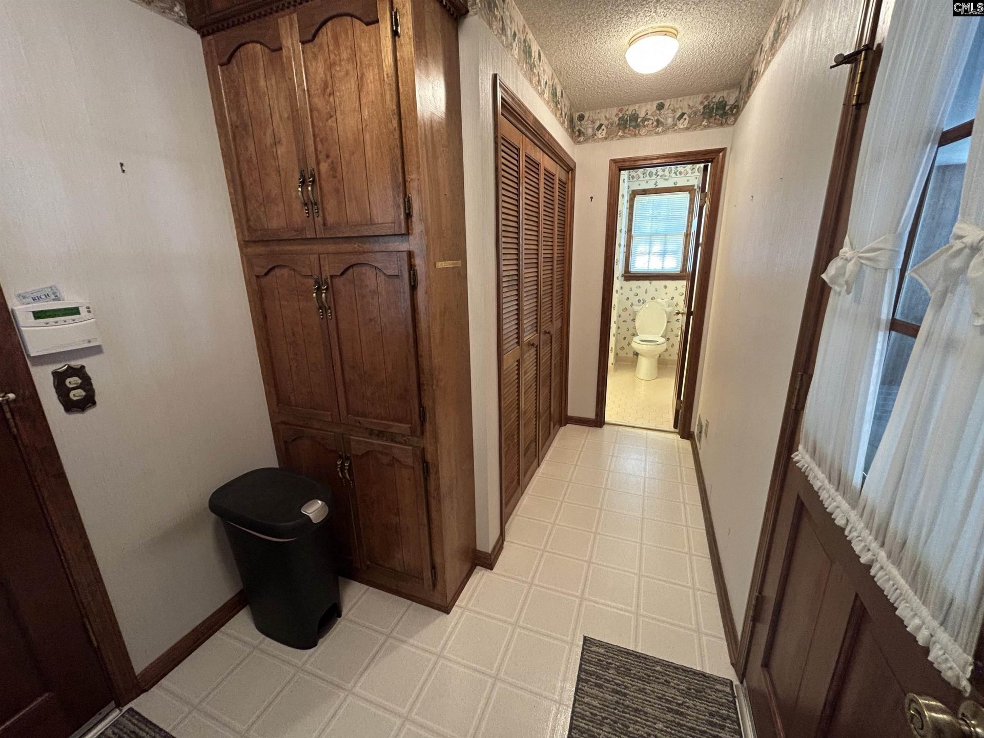 249 Tudor Road  Photo 28