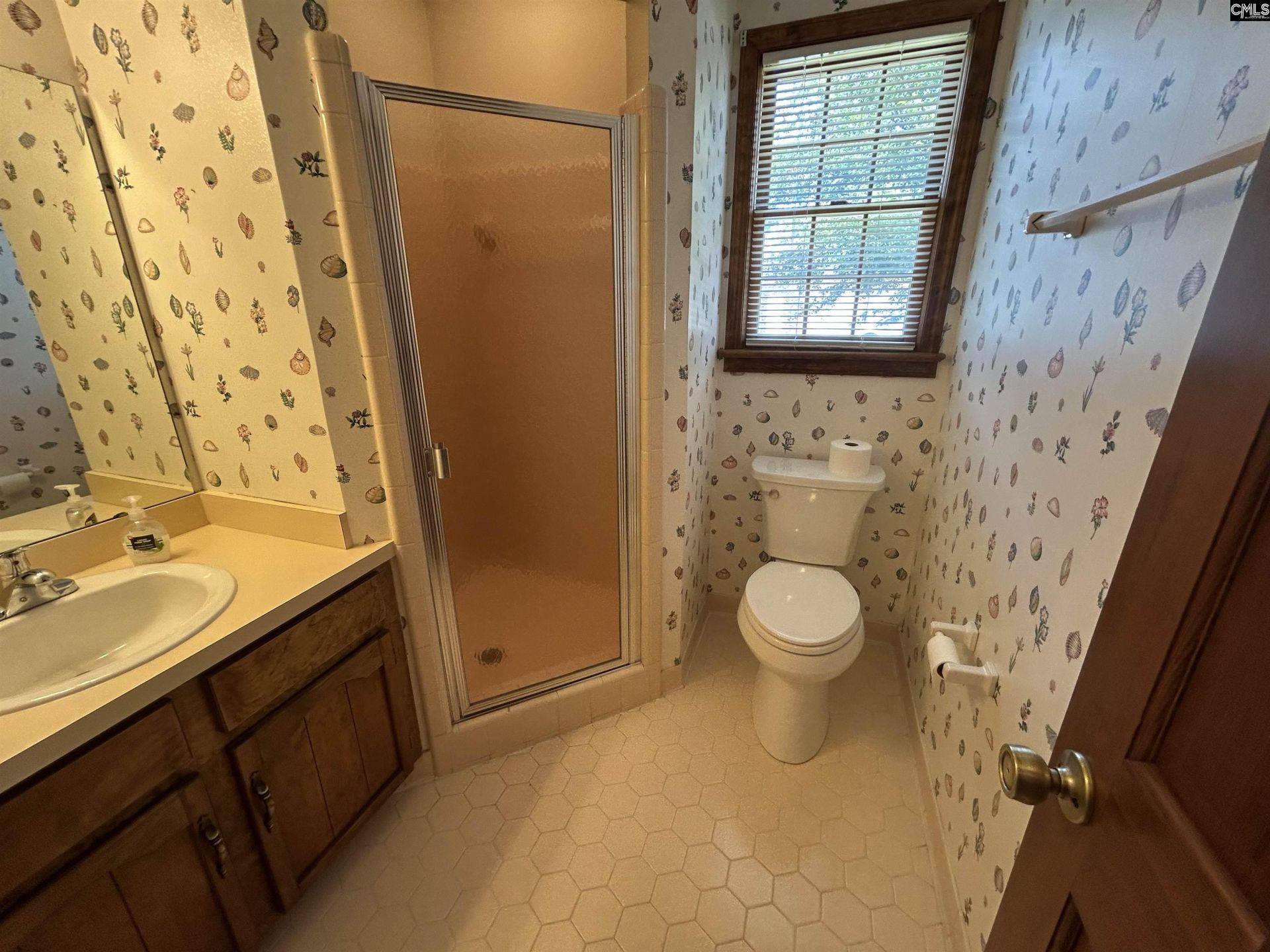 249 Tudor Road  Photo 29