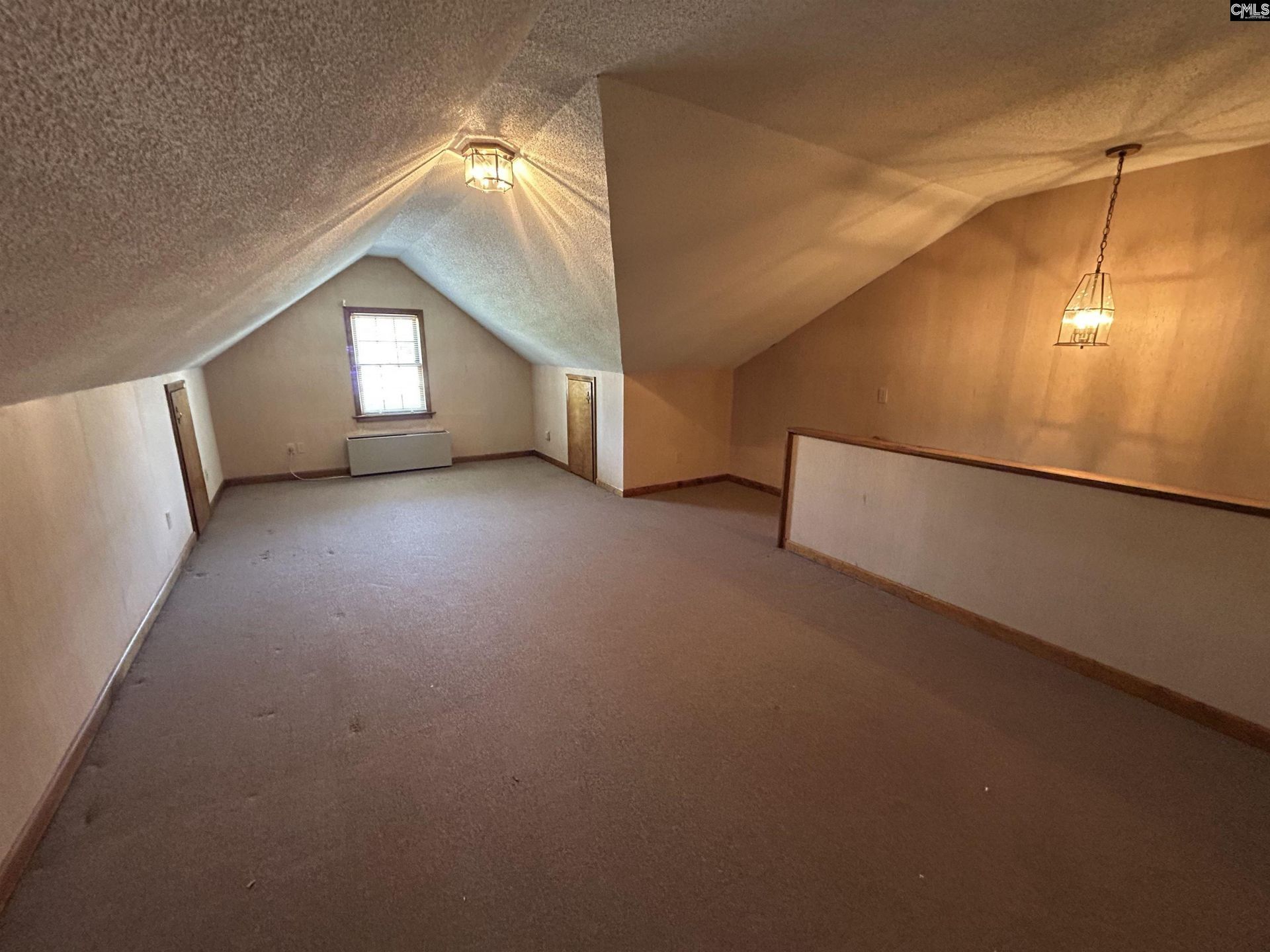 249 Tudor Road  Photo 31