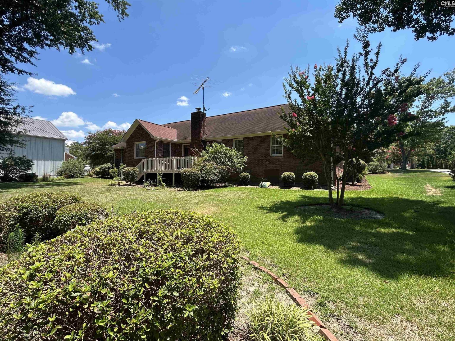 249 Tudor Road  Photo 37