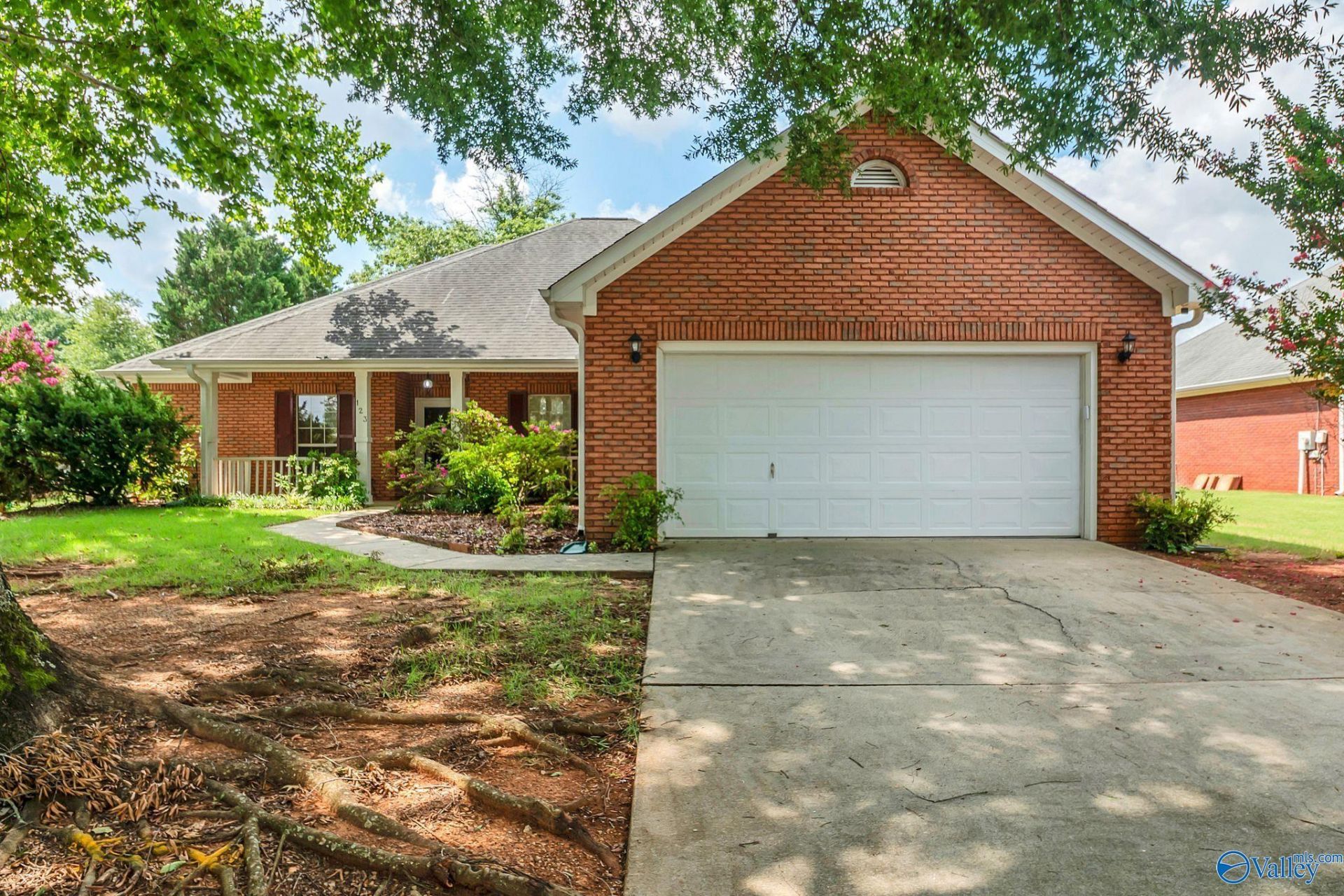 123 Long Bow Drive, Madison, AL 35758 Main Photo