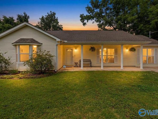 1005 Club View Drive NW, Huntsville, AL 35816
