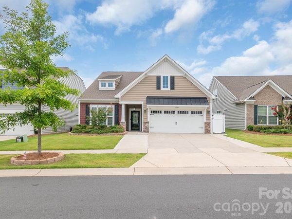 13007 Canterbury Castle Drive, Charlotte, NC 28273