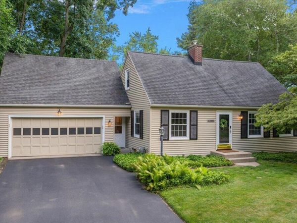 1901 Greenlawn Avenue, Kalamazoo, MI 49006