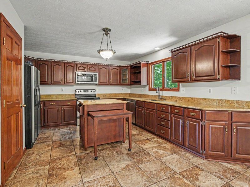 3623 Walnut Park Drive, Alexandria, KY 41001 Photo 5