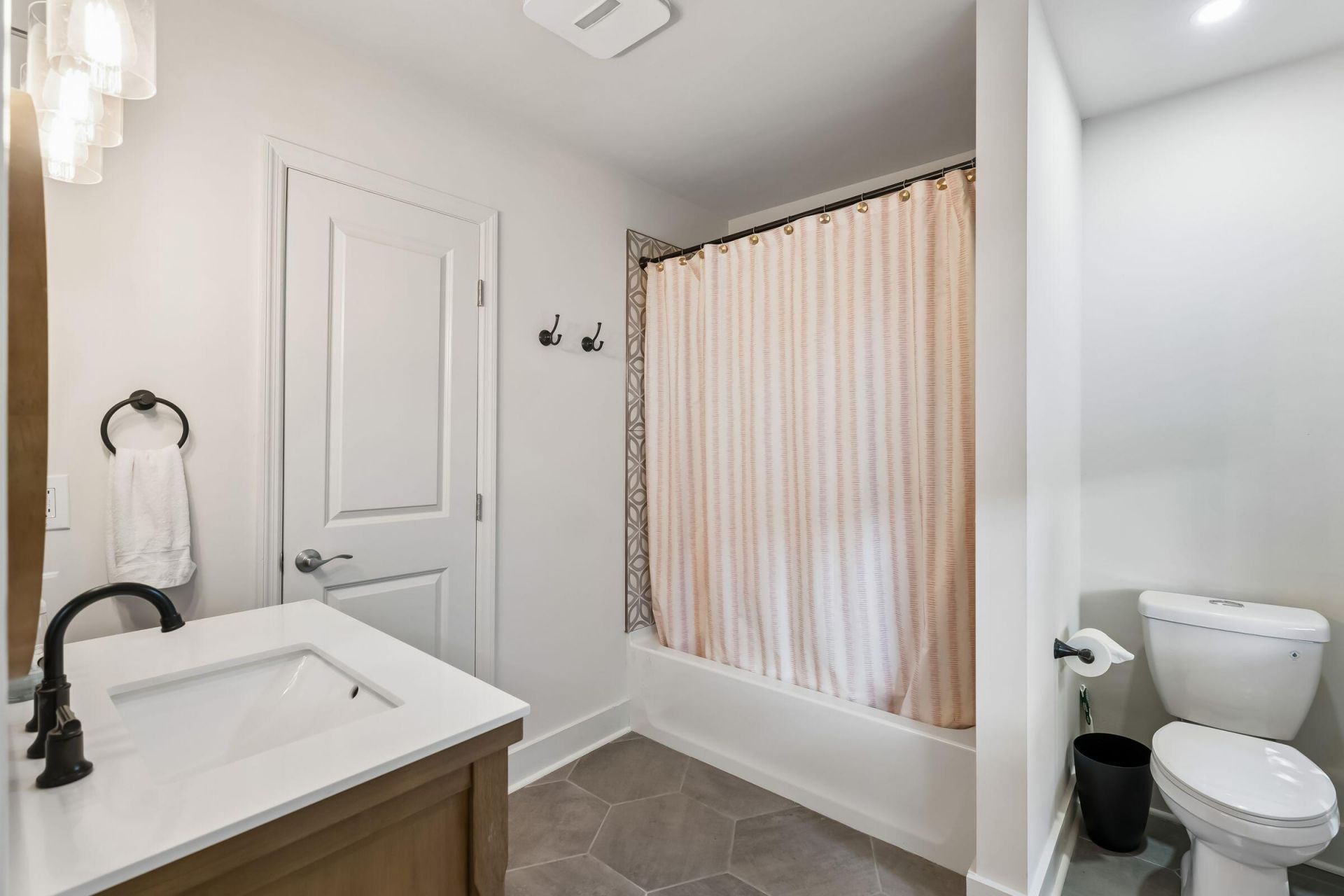 29 Campbell Drive Photo 54