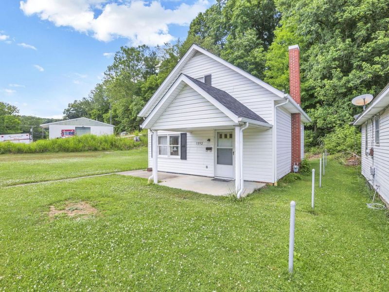 1392 4th Street, Logan, OH 43138 Photo 4