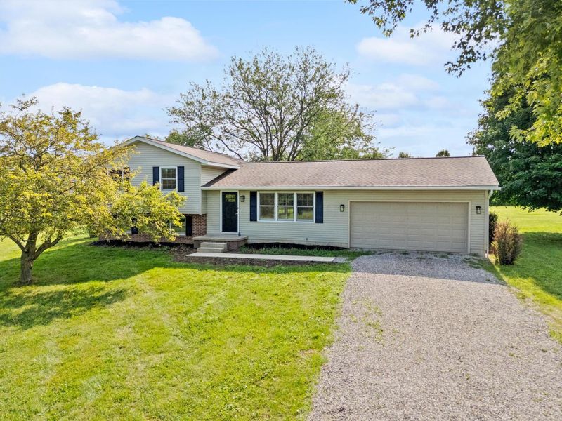 5275 Harlem Road, Galena, OH 43021 Photo 1