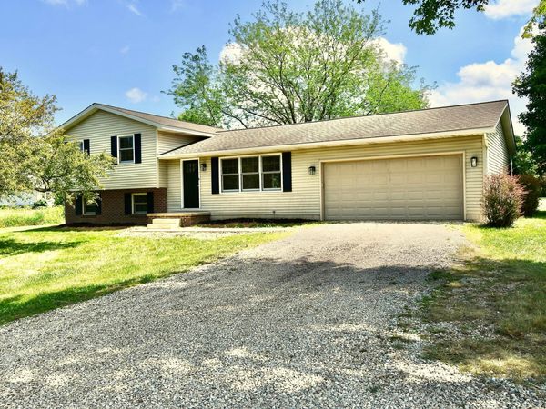 5275 Harlem Road , Galena, OH 43021
