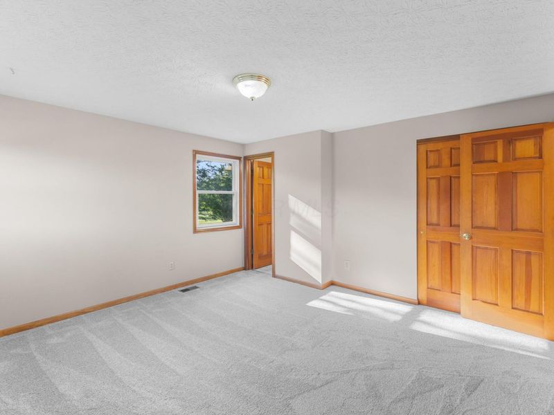 5275 Harlem Road, Galena, OH 43021 Photo 8