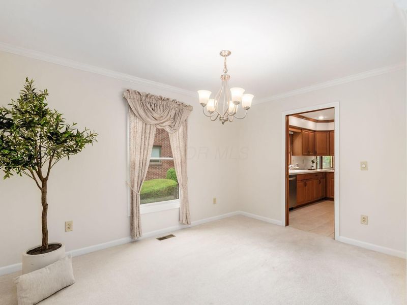 5717 Newgate Road, Dublin, OH 43017 Photo 6