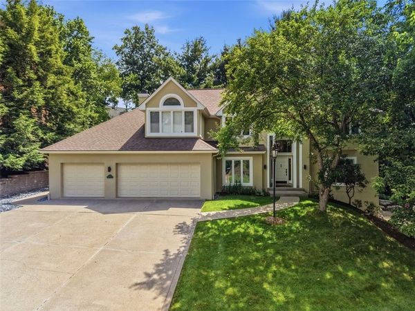 10489 Olde Villa Drive, Gibsonia, PA 15044