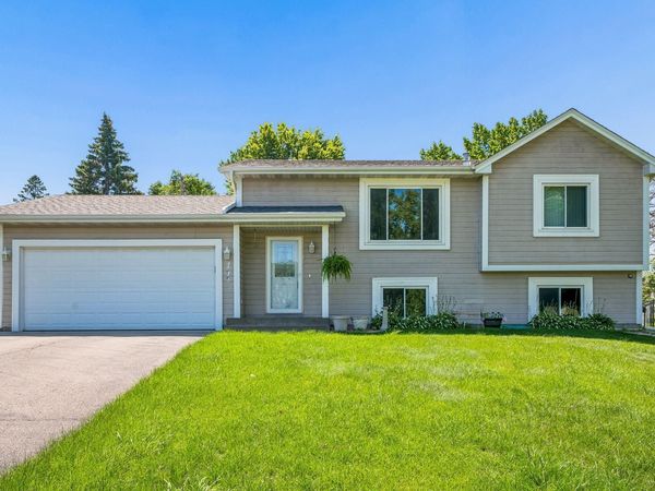 4748 Erickson Drive, New Hope, MN 55428