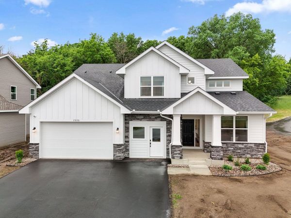 2606 Aspen Drive , Shakopee, MN 55379