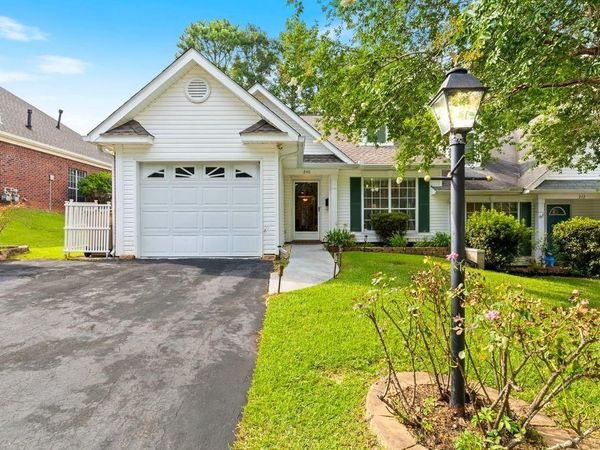 246 Spring Lake Drive N, Mobile, AL 36695