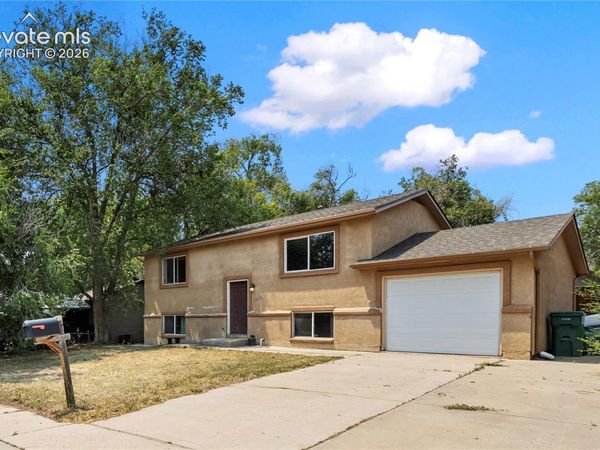 3642 Darkwood Place, Colorado Springs, CO 80910