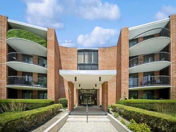 1515 E Central Road , Unit 420C, Arlington Heights, IL 60005