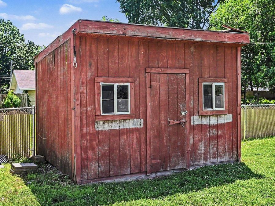 Property Image 38