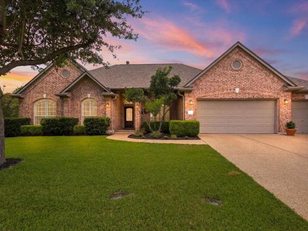16632 Malaga Hills DR, Round Rock, TX 78681