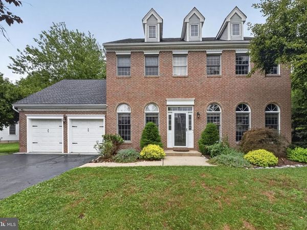 11 TREE FARM, MONMOUTH JUNCTION, NJ 08852