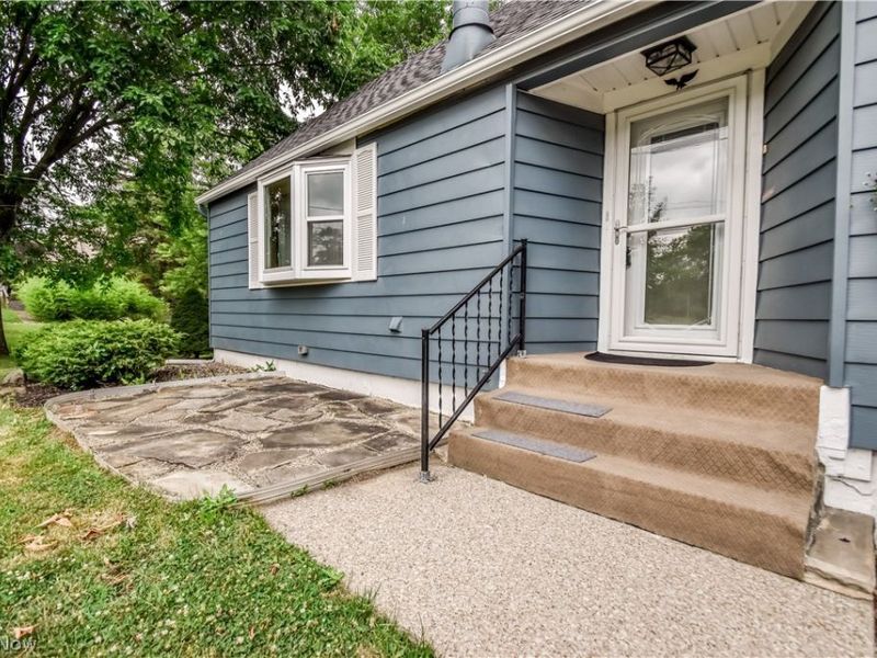 339 E Sprague Road, Seven Hills, OH 44131 Photo 14
