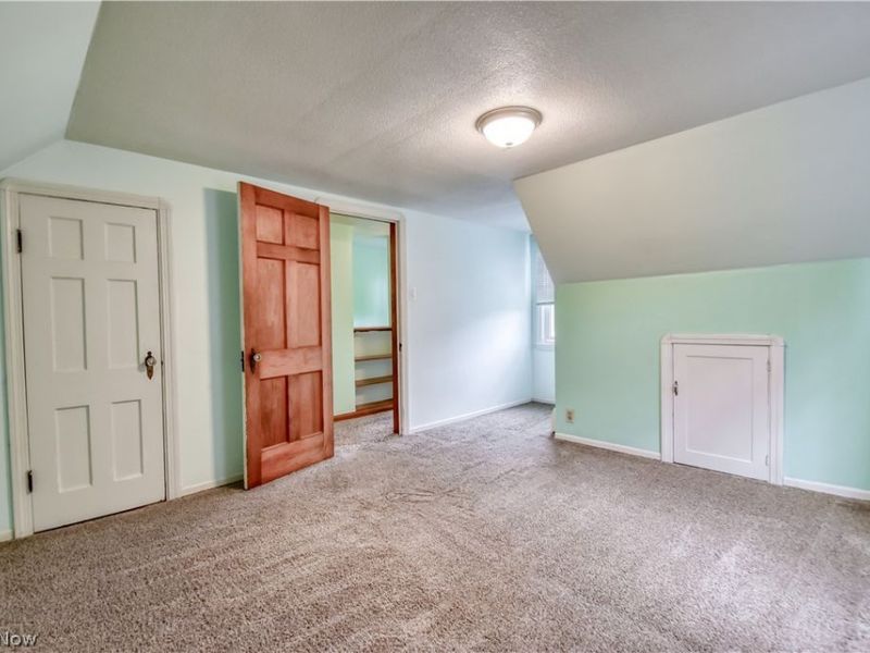 339 E Sprague Road, Seven Hills, OH 44131 Photo 29
