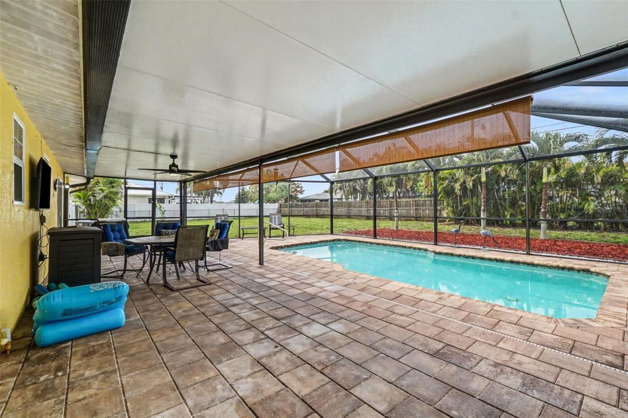 316 SW 19th Terrace, Cape Coral, FL 33991 Photo