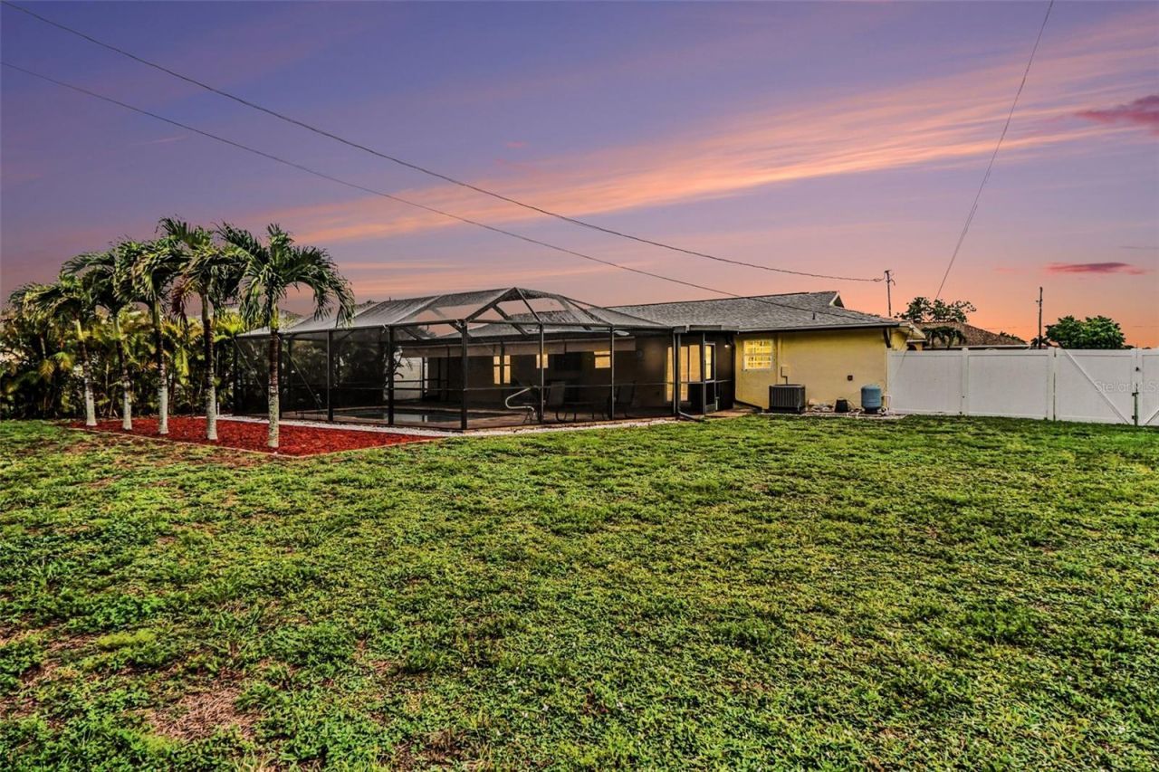316 SW 19th Terrace, Cape Coral, FL 33991 Photo