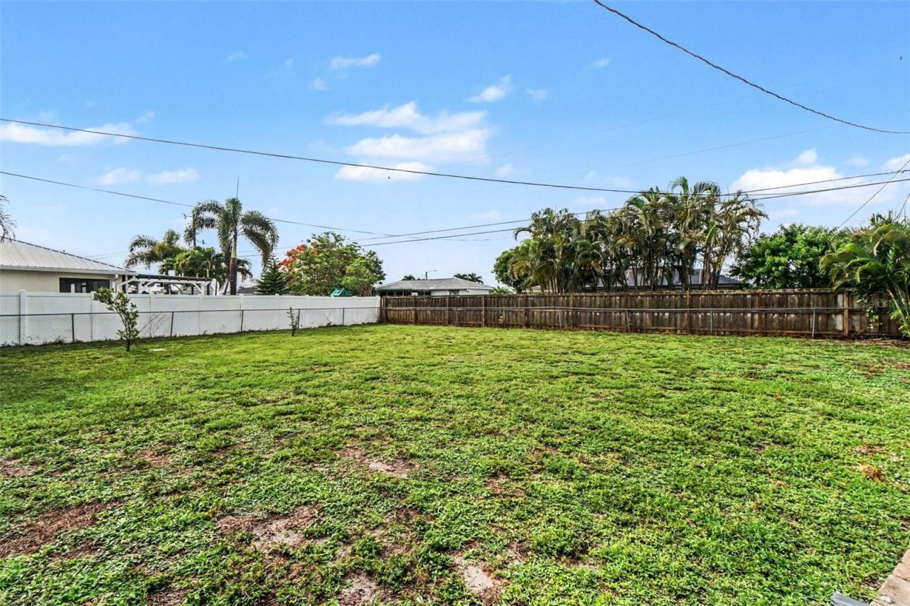 316 SW 19th Terrace, Cape Coral, FL 33991 Photo