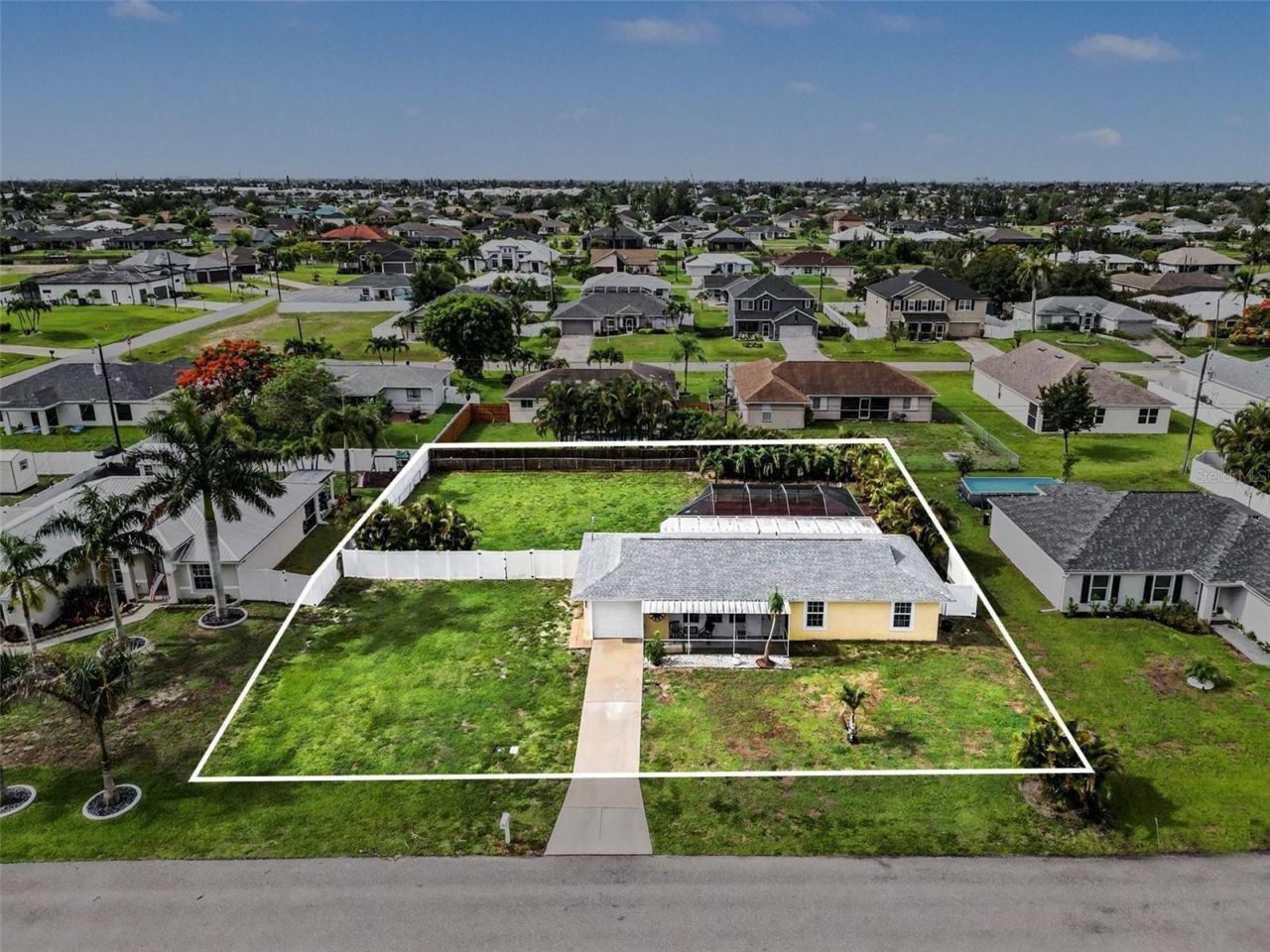 316 SW 19th Terrace, Cape Coral, FL 33991 Photo