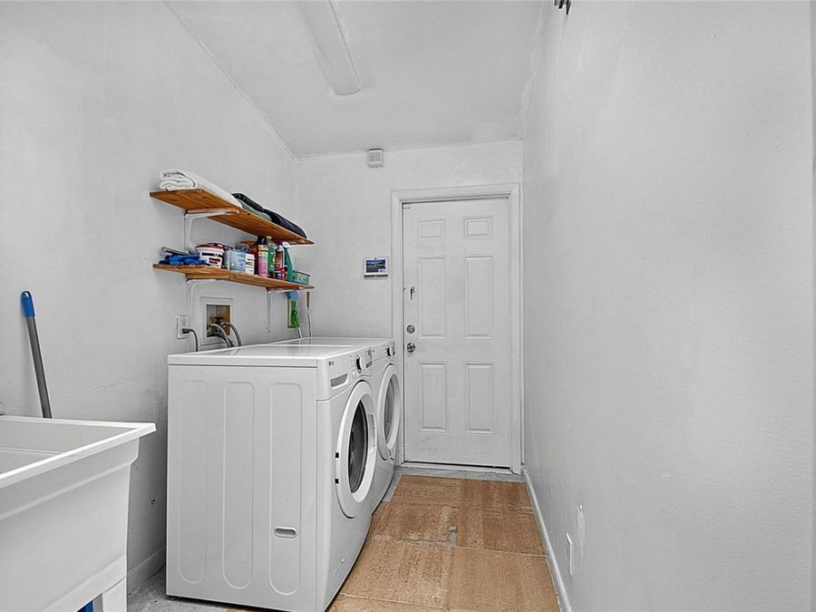 Property Image 46