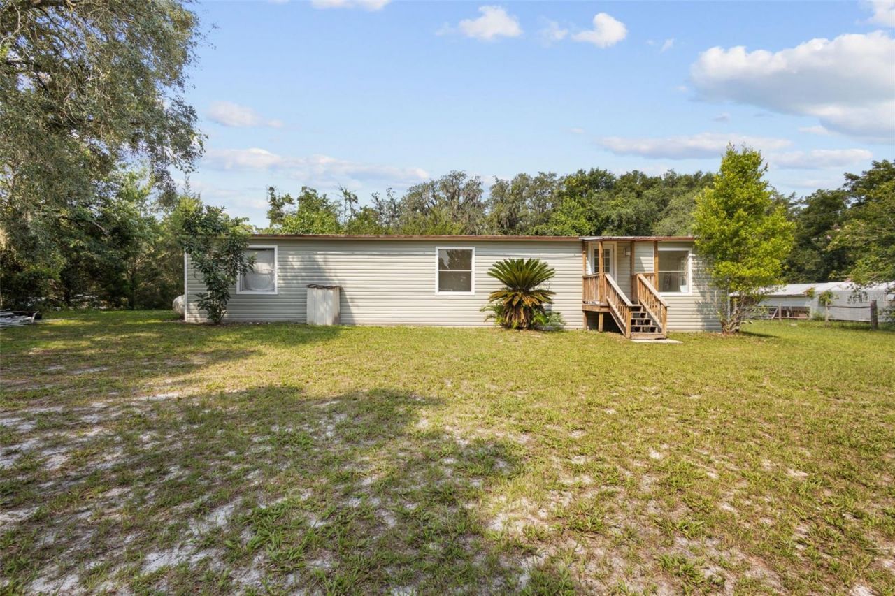 17416 NW 89th Terrace, Fanning Springs, FL 32693 Photo