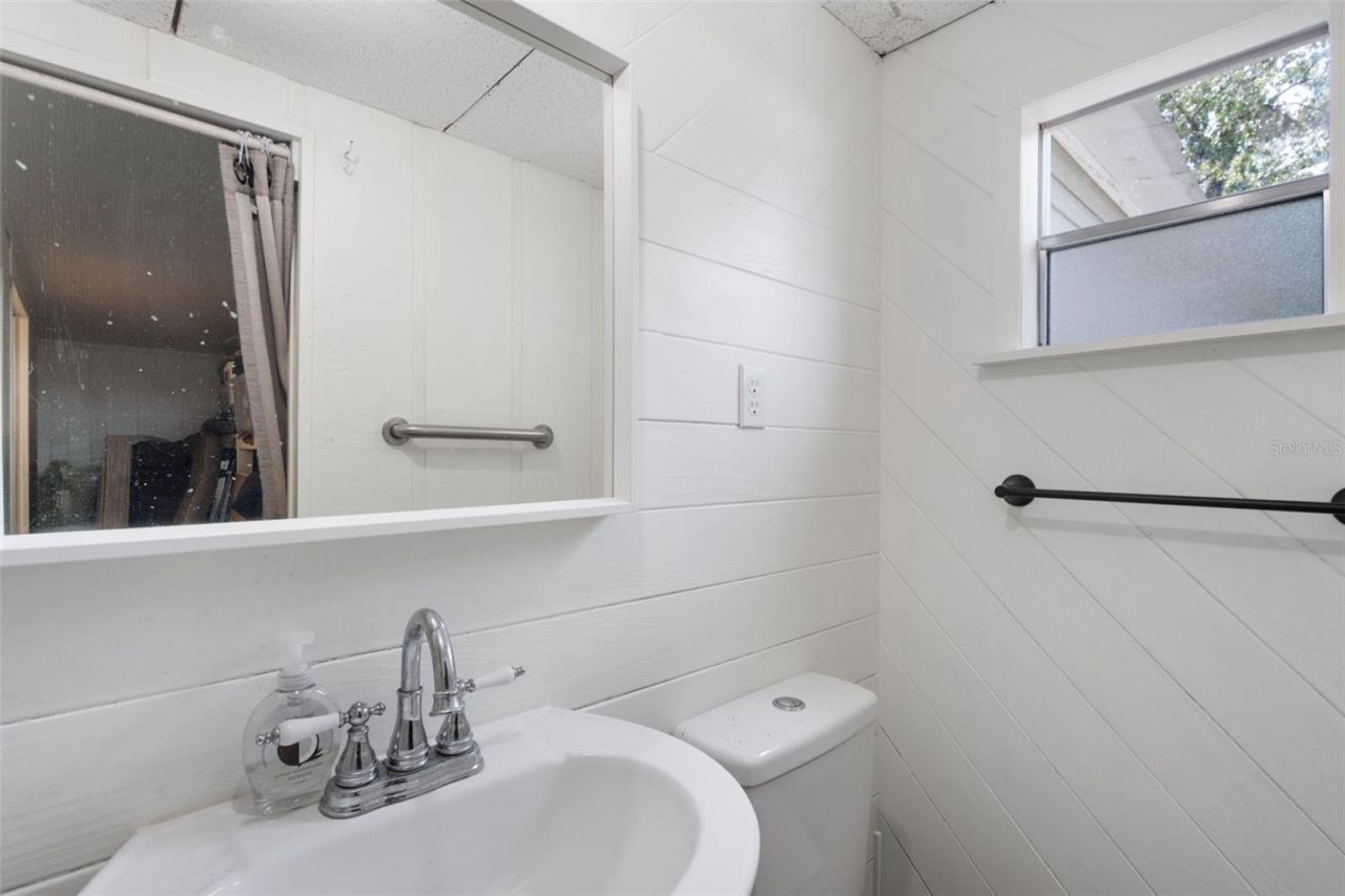 17416 NW 89th Terrace, Fanning Springs, FL 32693 Photo
