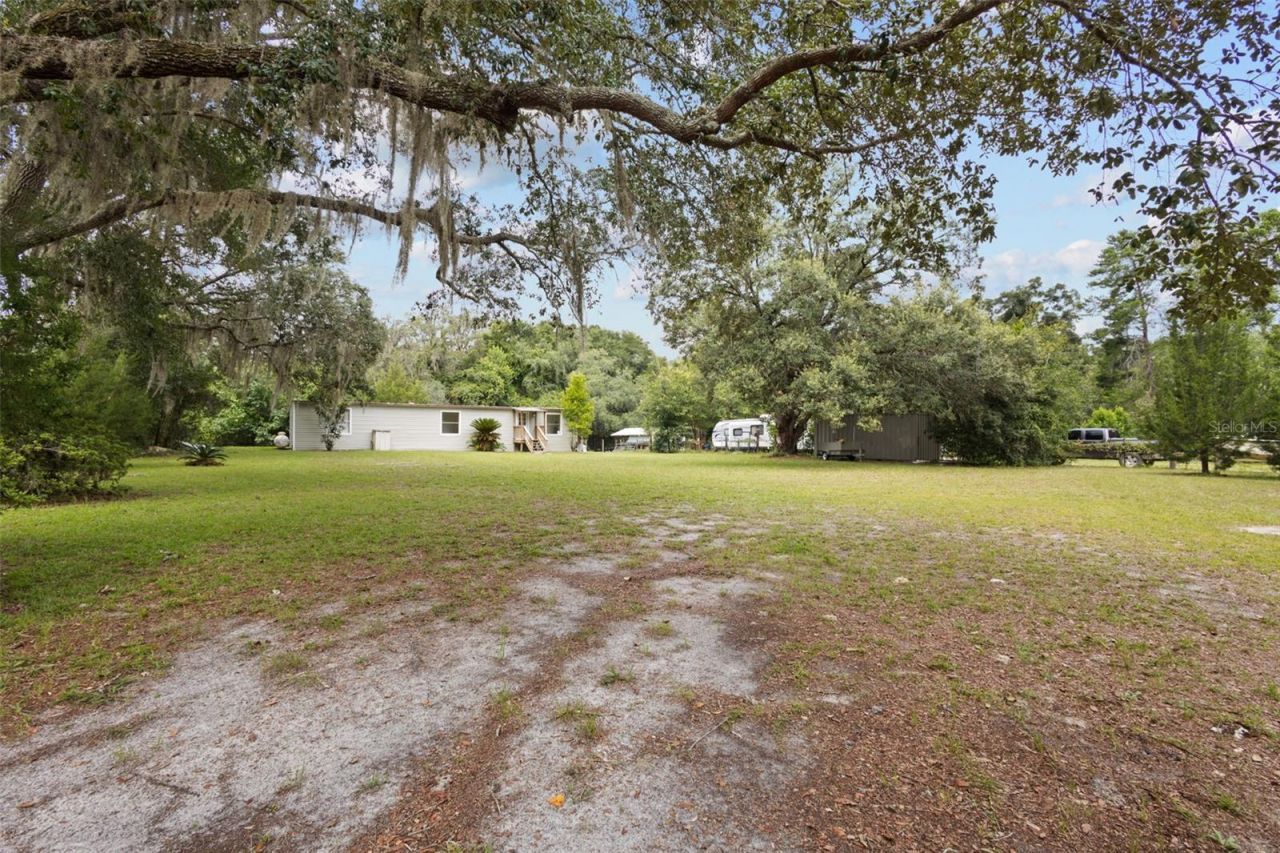 17416 NW 89th Terrace, Fanning Springs, FL 32693 Photo