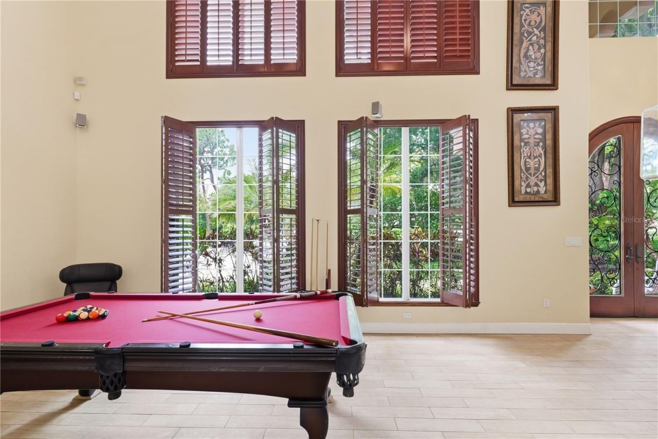 10307 Reclinata Lane, Tampa, FL 33618 Photo