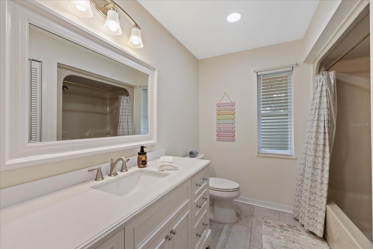 1410 Riverside Drive , Tarpon Springs, FL 34689 Photo