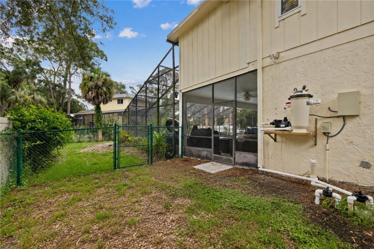 1410 Riverside Drive , Tarpon Springs, FL 34689 Photo