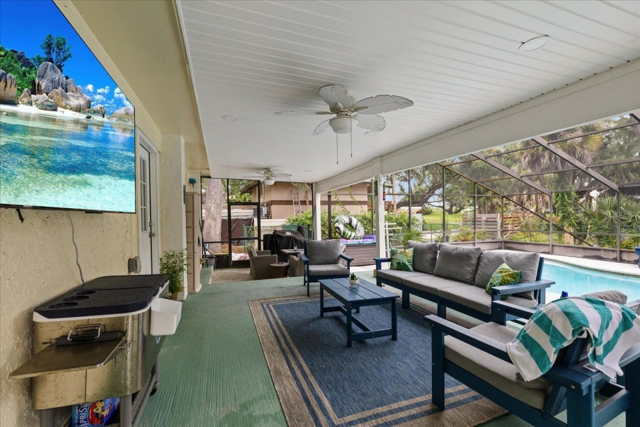 1410 Riverside Drive , Tarpon Springs, FL 34689 Photo
