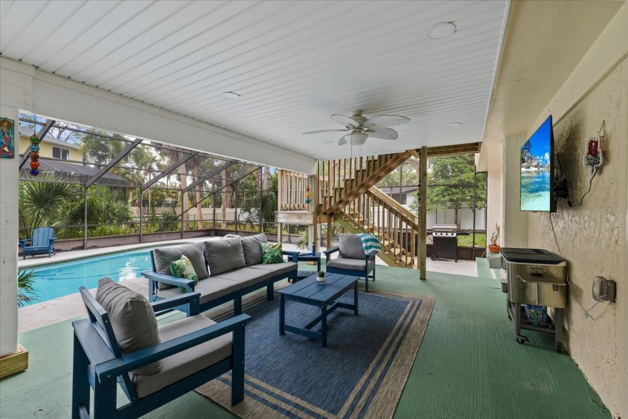 1410 Riverside Drive , Tarpon Springs, FL 34689 Photo