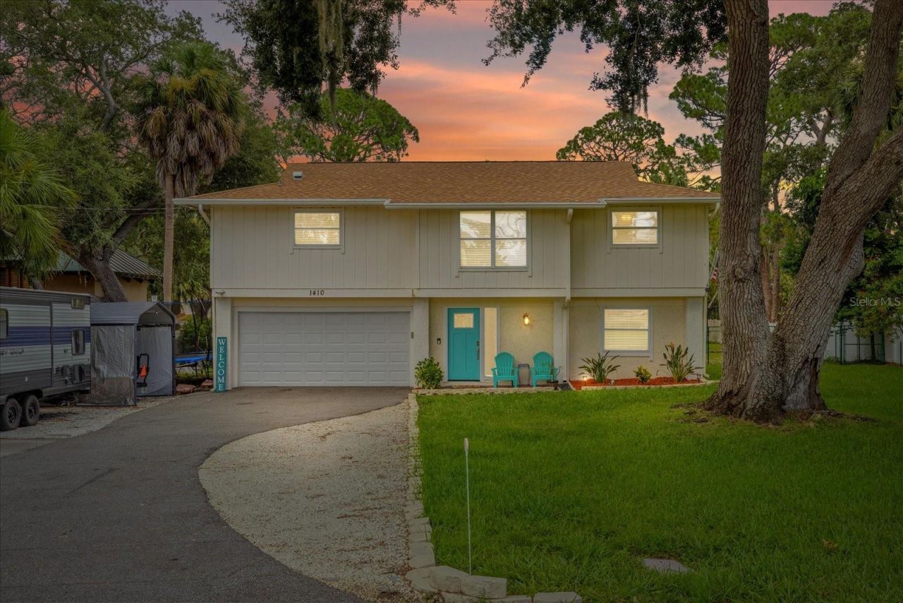 1410 Riverside Drive , Tarpon Springs, FL 34689 Photo