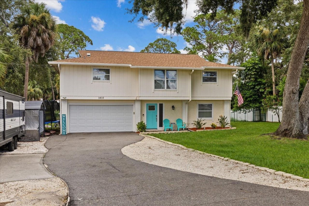 1410 Riverside Drive , Tarpon Springs, FL 34689 Photo