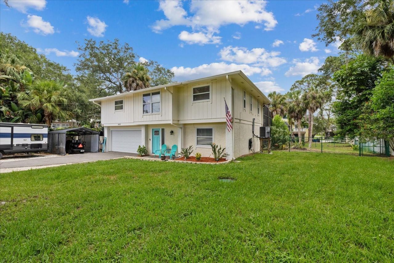 1410 Riverside Drive , Tarpon Springs, FL 34689 Photo