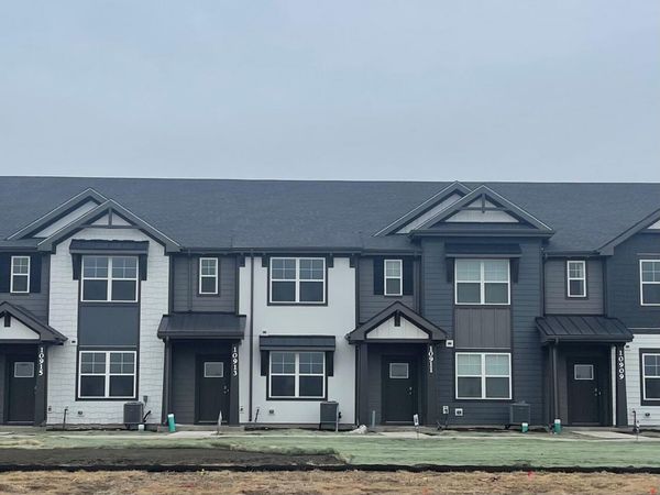 9021 Remington Way , St. John, IN 46373
