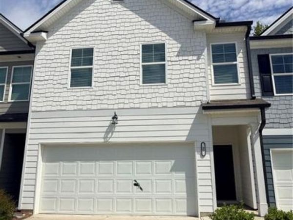 35 Buckingham Lane , Hoschton, GA 30548