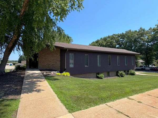 3 Heritage Oak Lane, Battle Creek, MI 49015